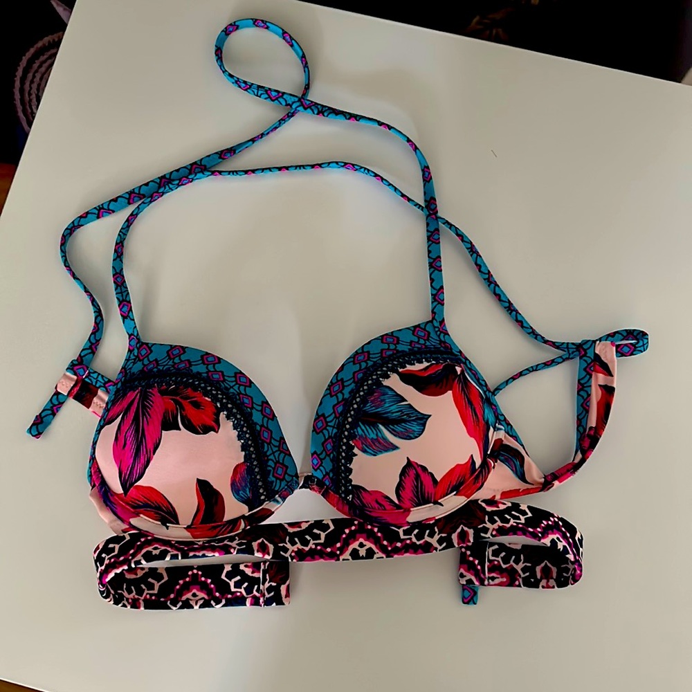 Swim top
